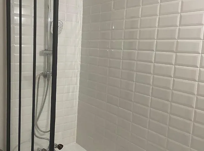 Chaleureux T2 Au Pied Des Pistes. Appt De 4 à 6 Personnes.