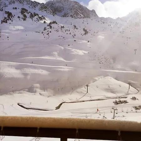 Apartment Chaleureux T2 Au Pied Des Pistes. Appt De 4 A 6 Personnes.